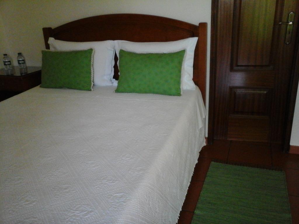 Residencial Idalio Hotel Odemira Room photo