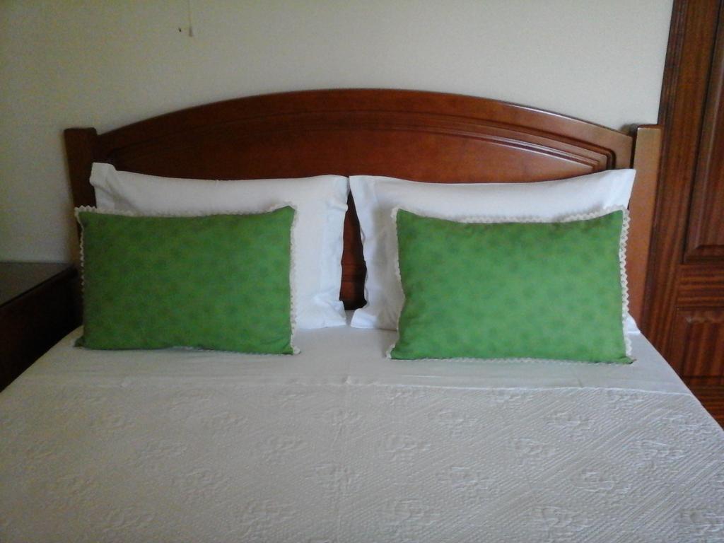 Residencial Idalio Hotel Odemira Room photo